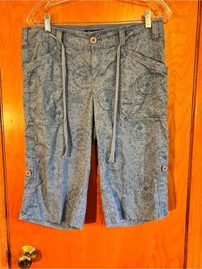 Eddie Bauer women's blue drawstring cargo bermuda shorts/capris size 6T